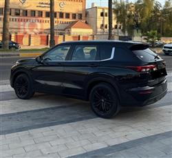 ميتسوبيشي اوتلاندر
